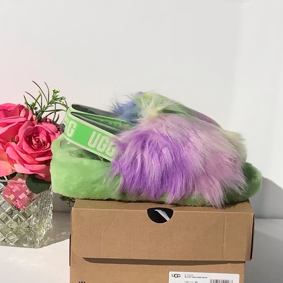 UGG Fluff Yeah Slide Tie Dye - Picture 6 of 9